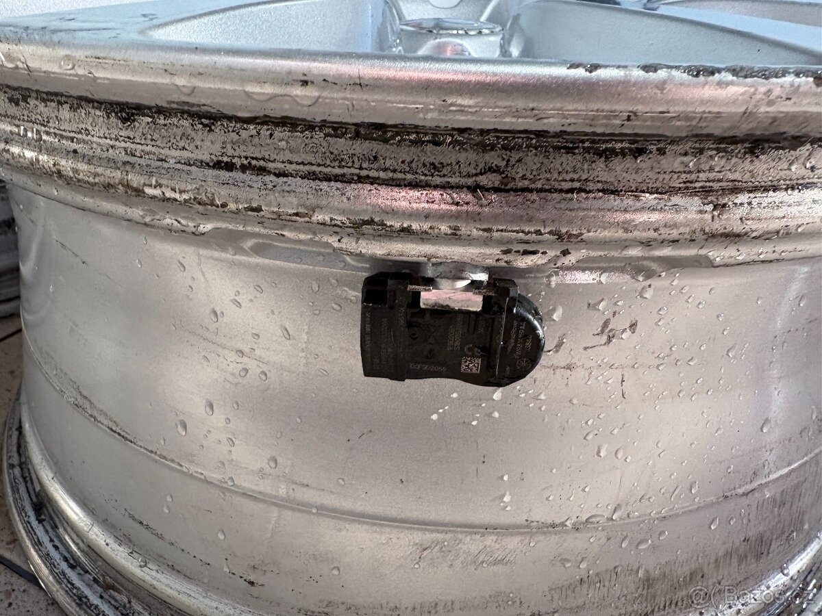 Originální sada disků Range Rover R20 - 6