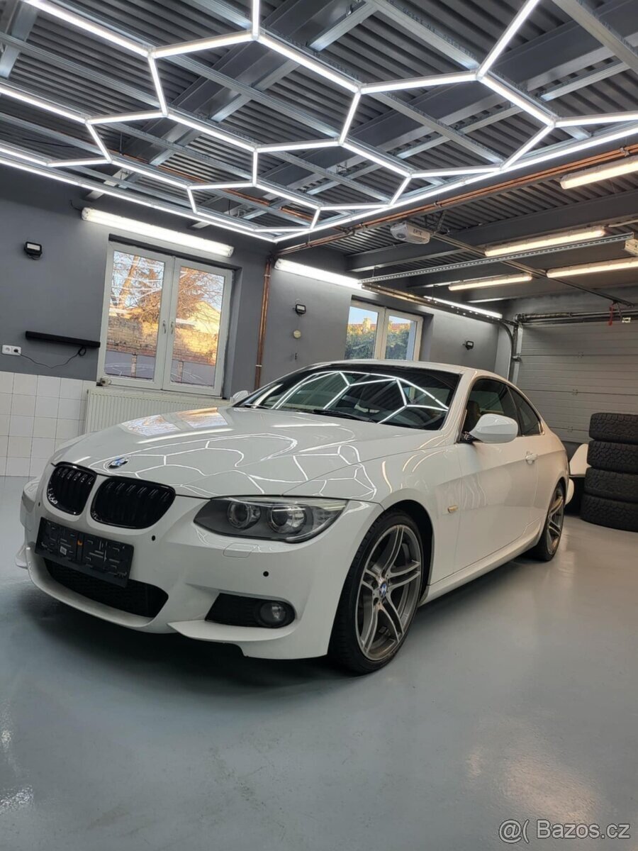 BMW 325i E92 na splátky BEZ příjmů a registrů i exekuce - 6