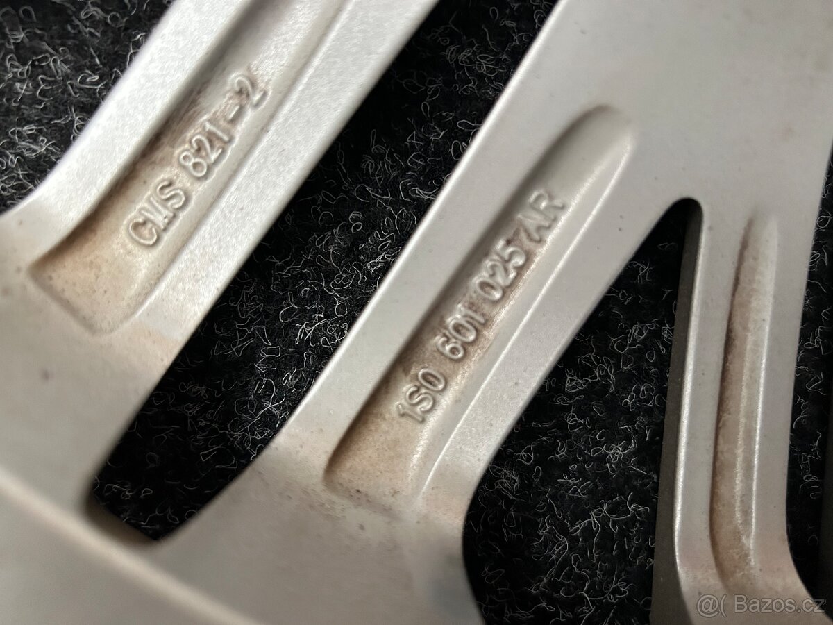 Orig. alu kola VW 4x100 R15 - 6