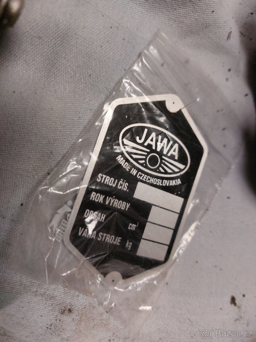 Uklid - dily ČZ a perak 350 - 6