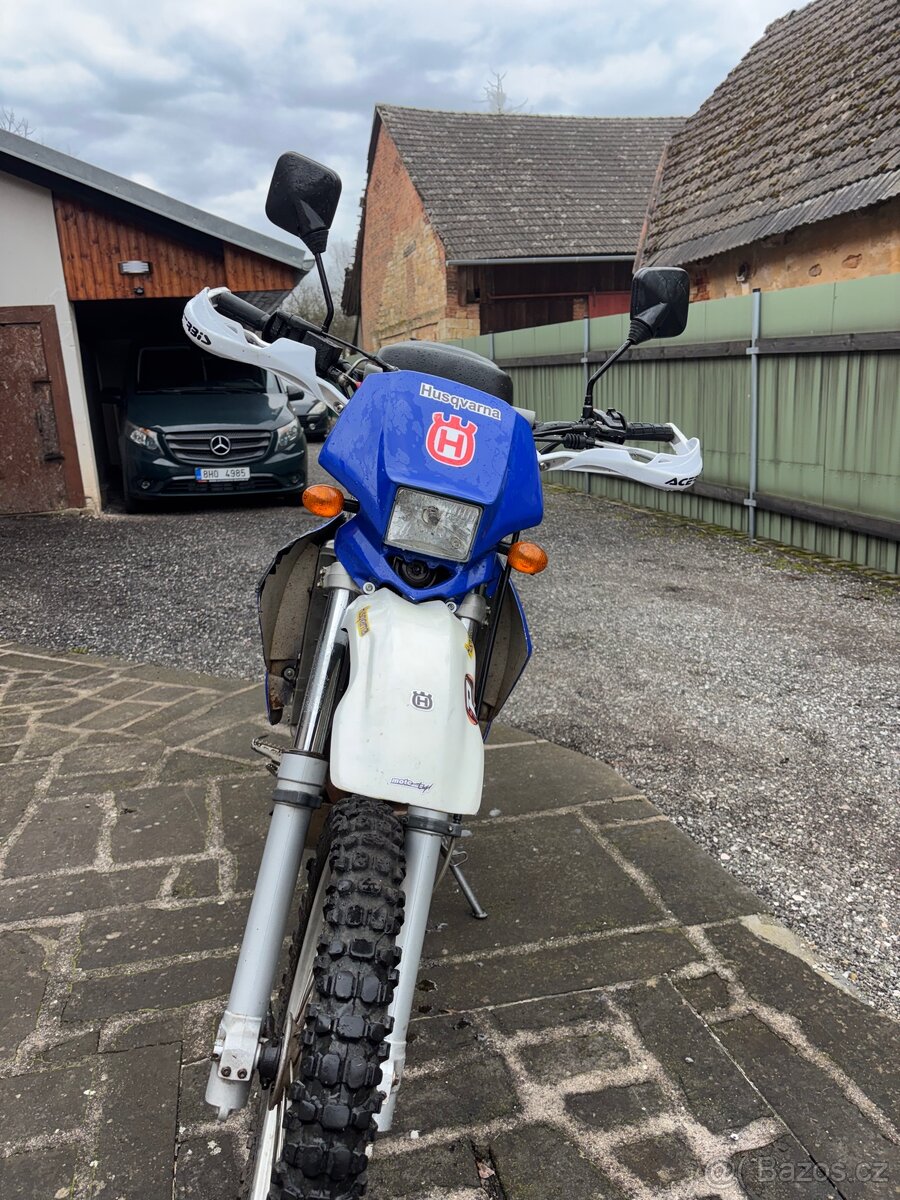 Motorka Husqvarna TE 410 E enduro - 6