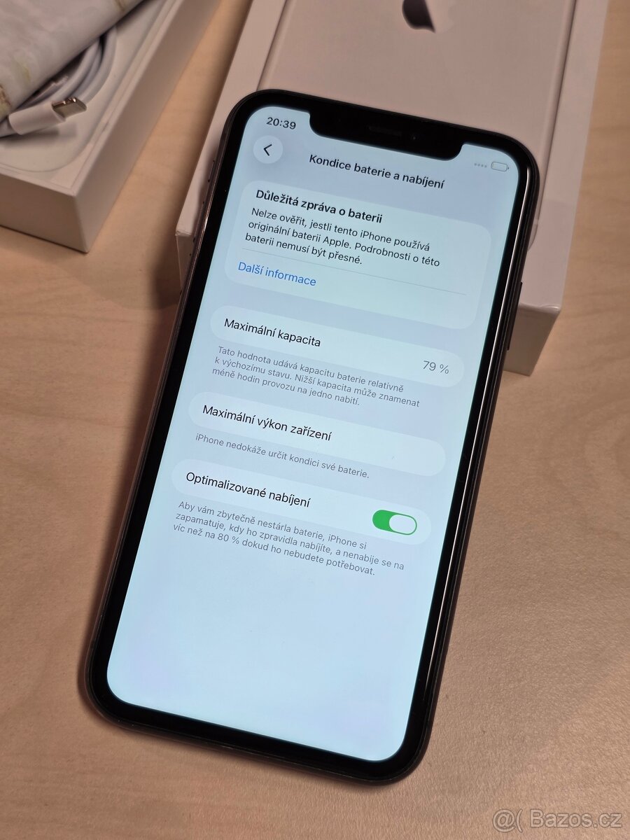 iPhone 11 64gb černý komplet - 6