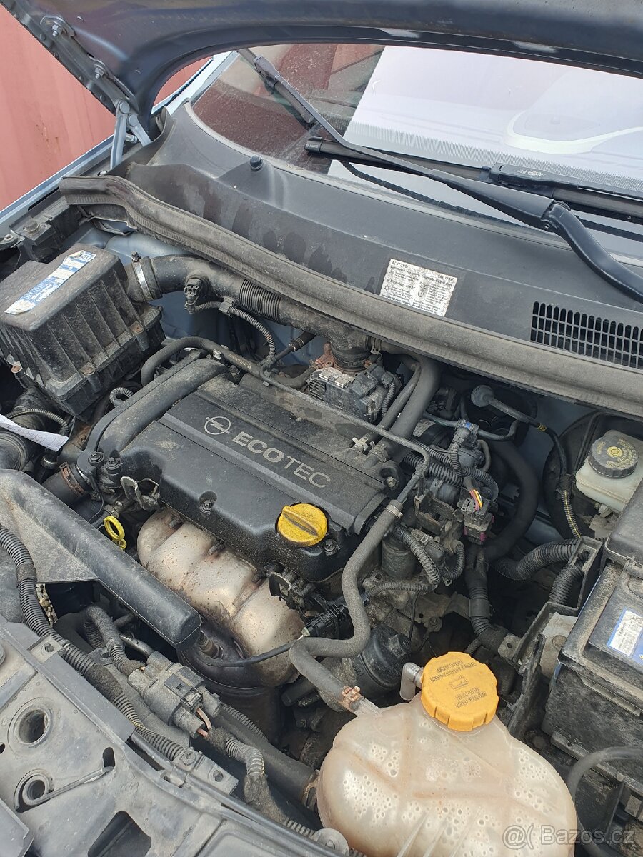 Opel Corsa 1.2 59 kW - 6