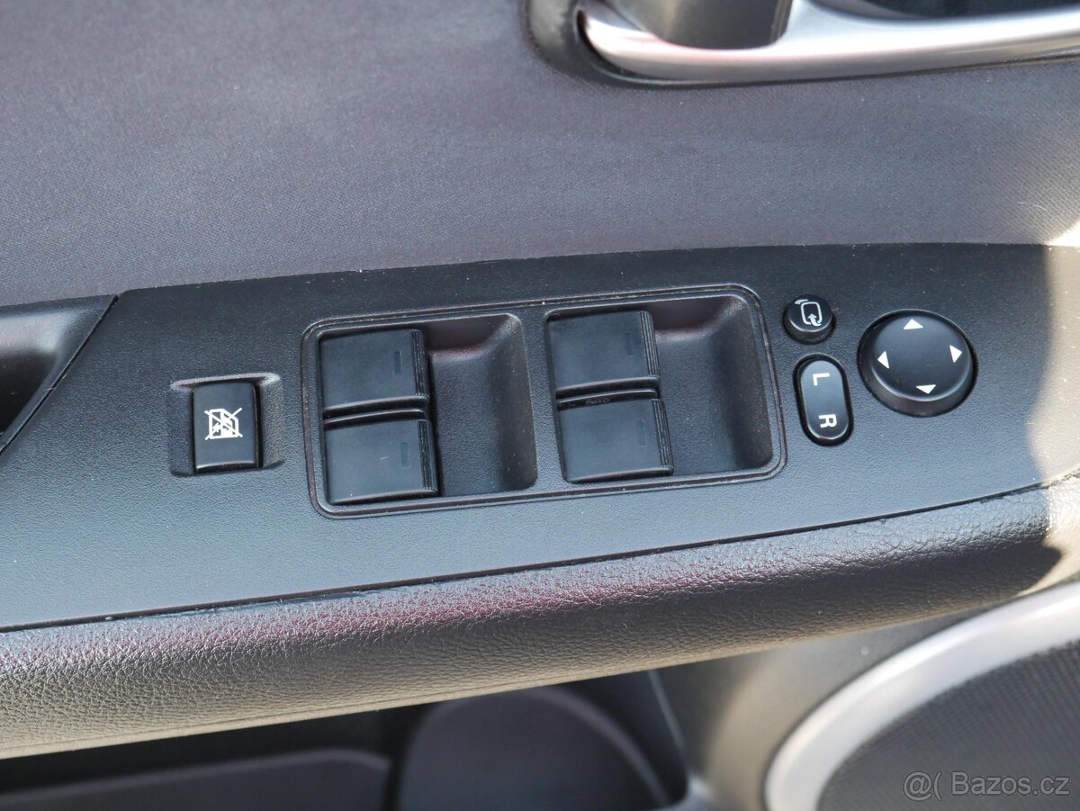 Mazda 6 2.0i , 108 kW benzín, 2009 - 6