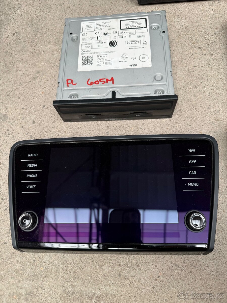 Autorádia Škoda Octavia 3 - 6