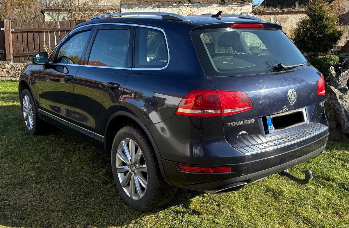 VW Touareg 3.0 V6 176kW 2011 rodinný - 6