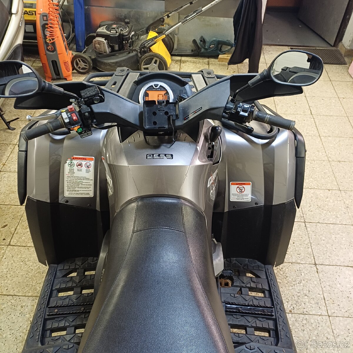 Can am outlander 800r 2012 - 6