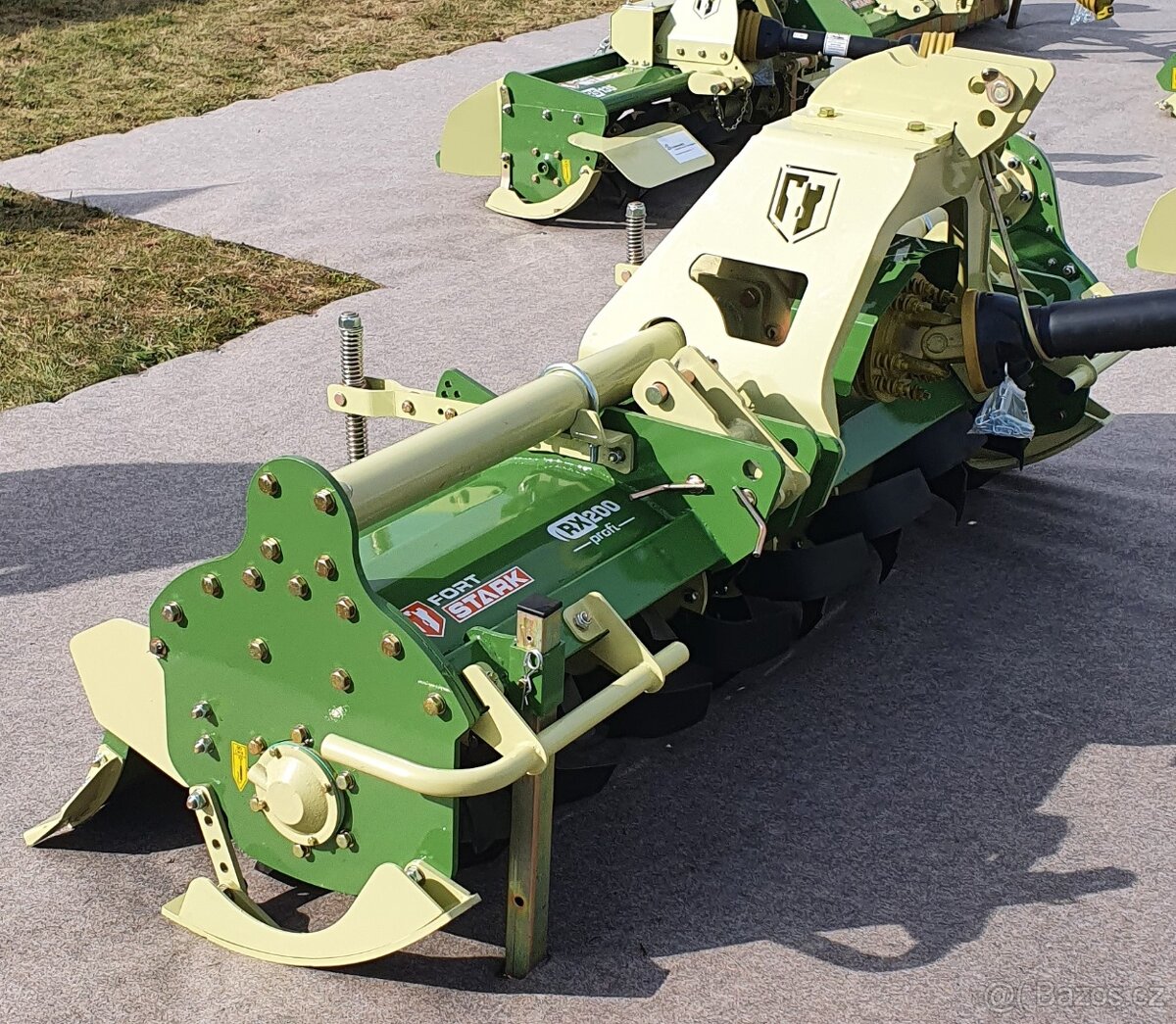 Rotavátor STARK na traktor a malotraktor - 6