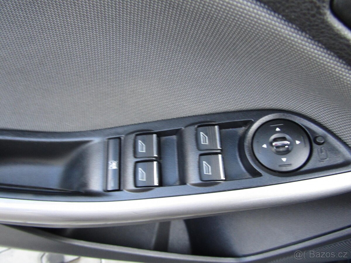 Ford Focus 1.6TDCi , 85 kW nafta, 2012 - 6