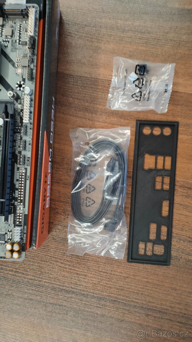 GIGABYTE B860M DS3H - 6