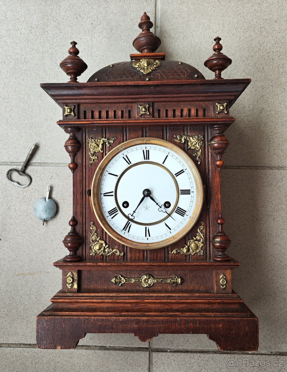 starožitné veliké vyřezávané a zdobené krbové hodiny - 6