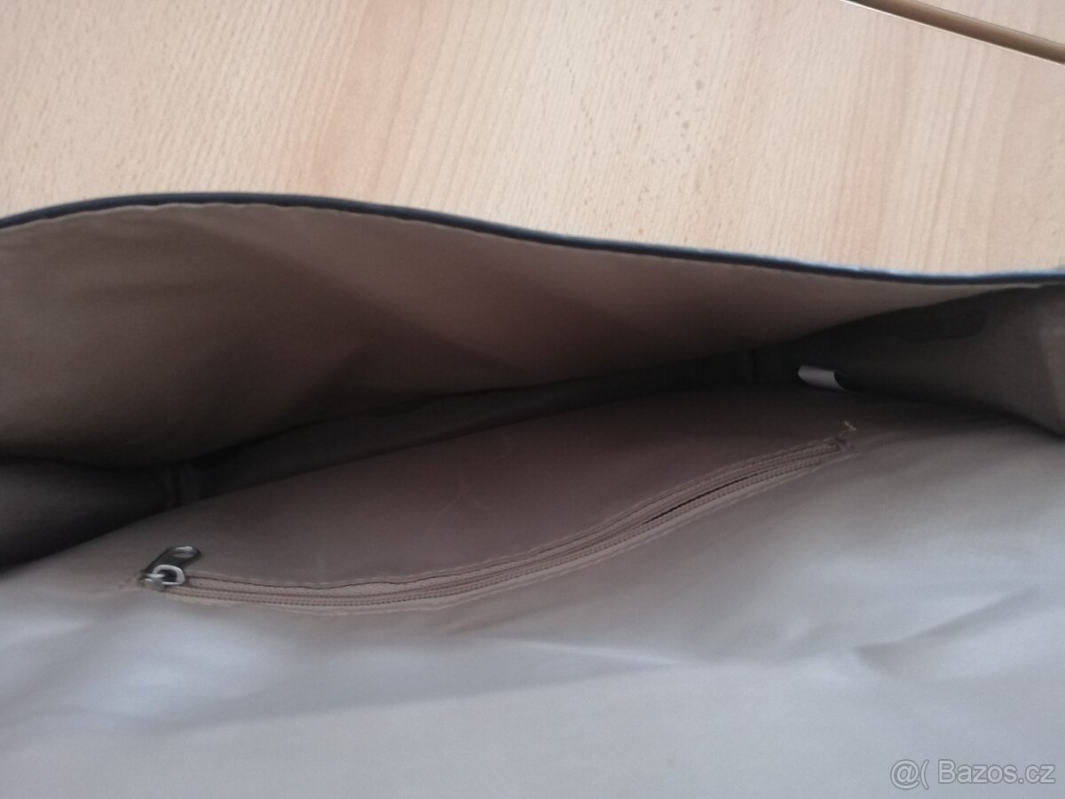 Kabelky + crosby taška - 6