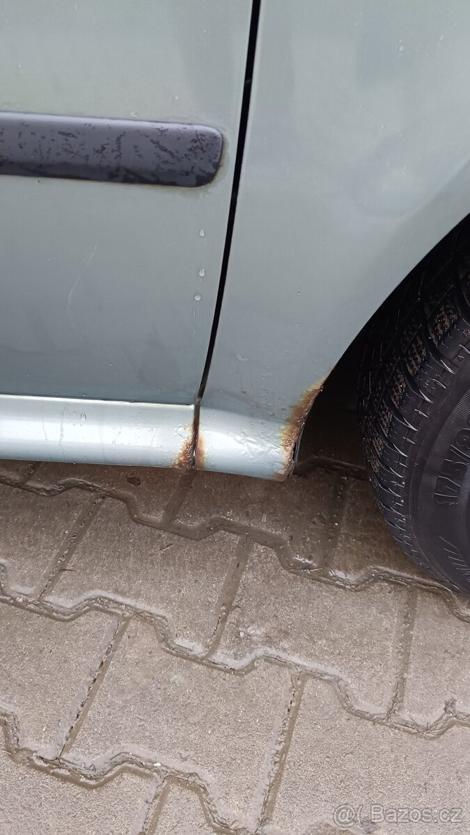 Škoda Octavia 1 1.6mpi 75kw - 6