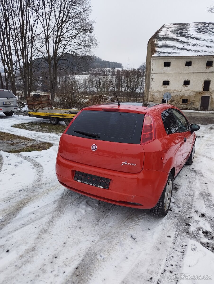 Fiat Grande Punto 1.2 8v - 6