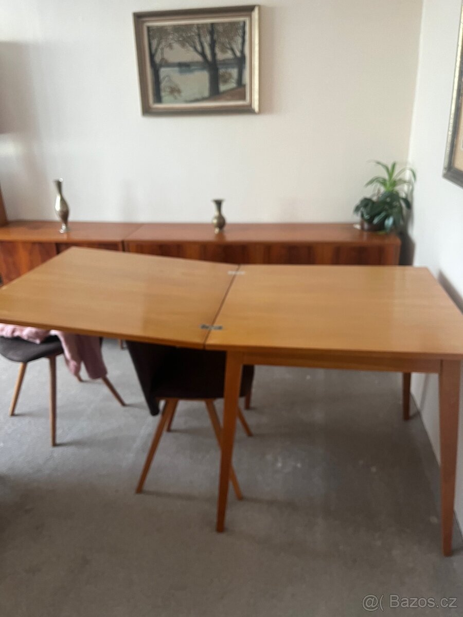 Brusel Obývací stěna a nábytek - 6