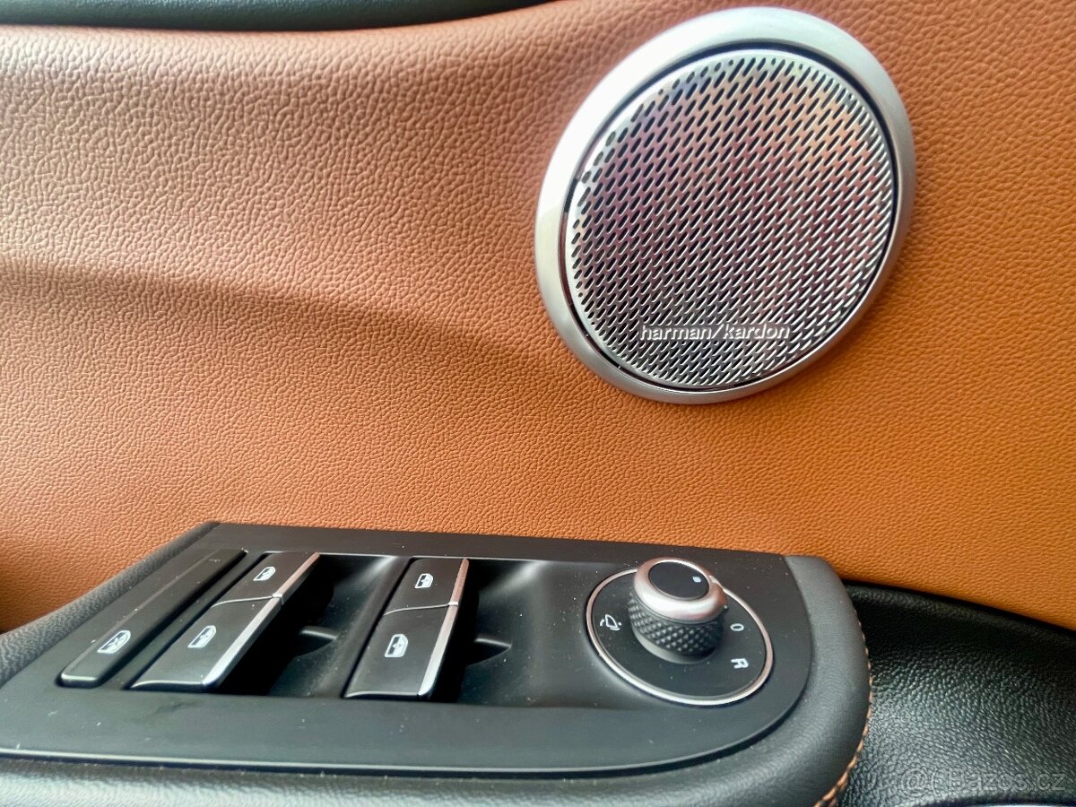 Alfa Romeo Giulia Veloce Q4 2.2 JTDm - 6