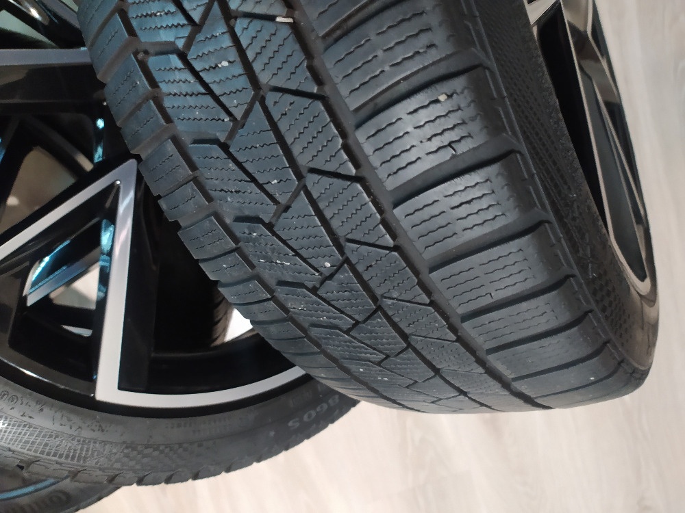 Alu kola Škoda R18 včetně ZIMNÍ PNEU 205/45 R18 Continental - 6