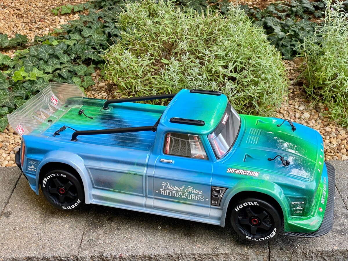 Arrma Infraction 8S BLX 1:7 RTR - 6