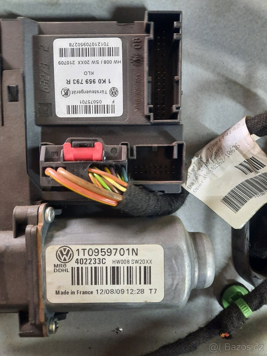 Stahovacka vw touran - 6