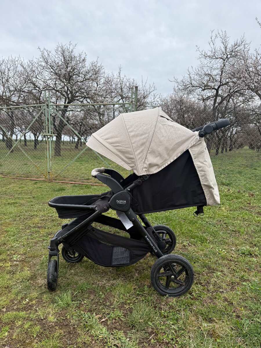 Britax römer ,B-Motion 4 plus . - 6