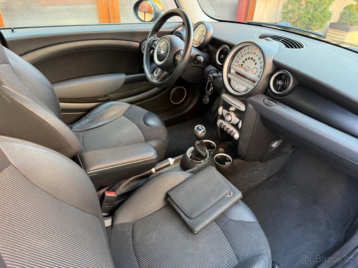Mini Cooper 1,6i - 6