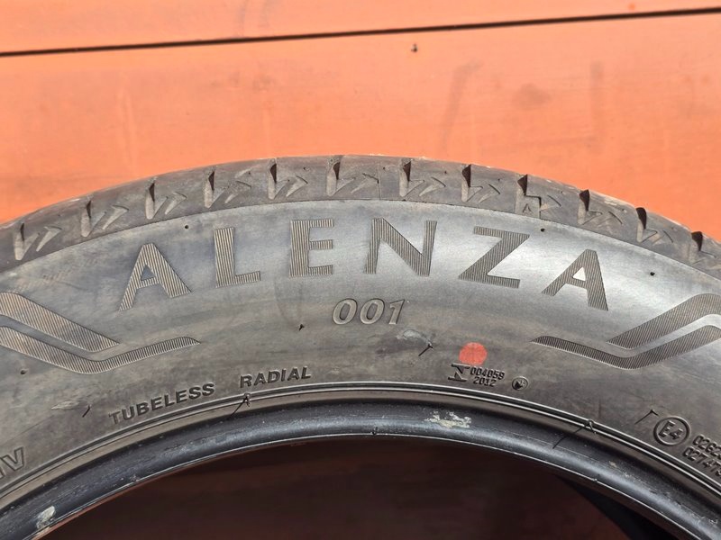 Letní Bridgestone 235/55/19 - 6