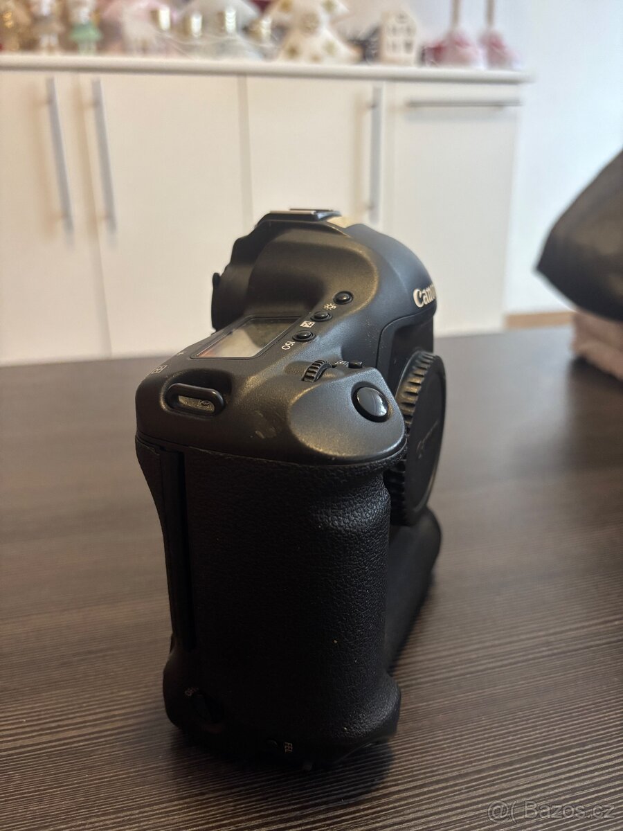 Canon Eos 1Ds Mark iii - 6