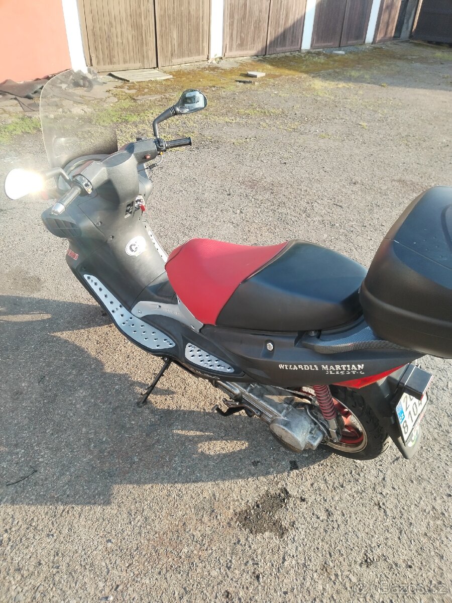 Prodám skútr Yuky 150T - 6