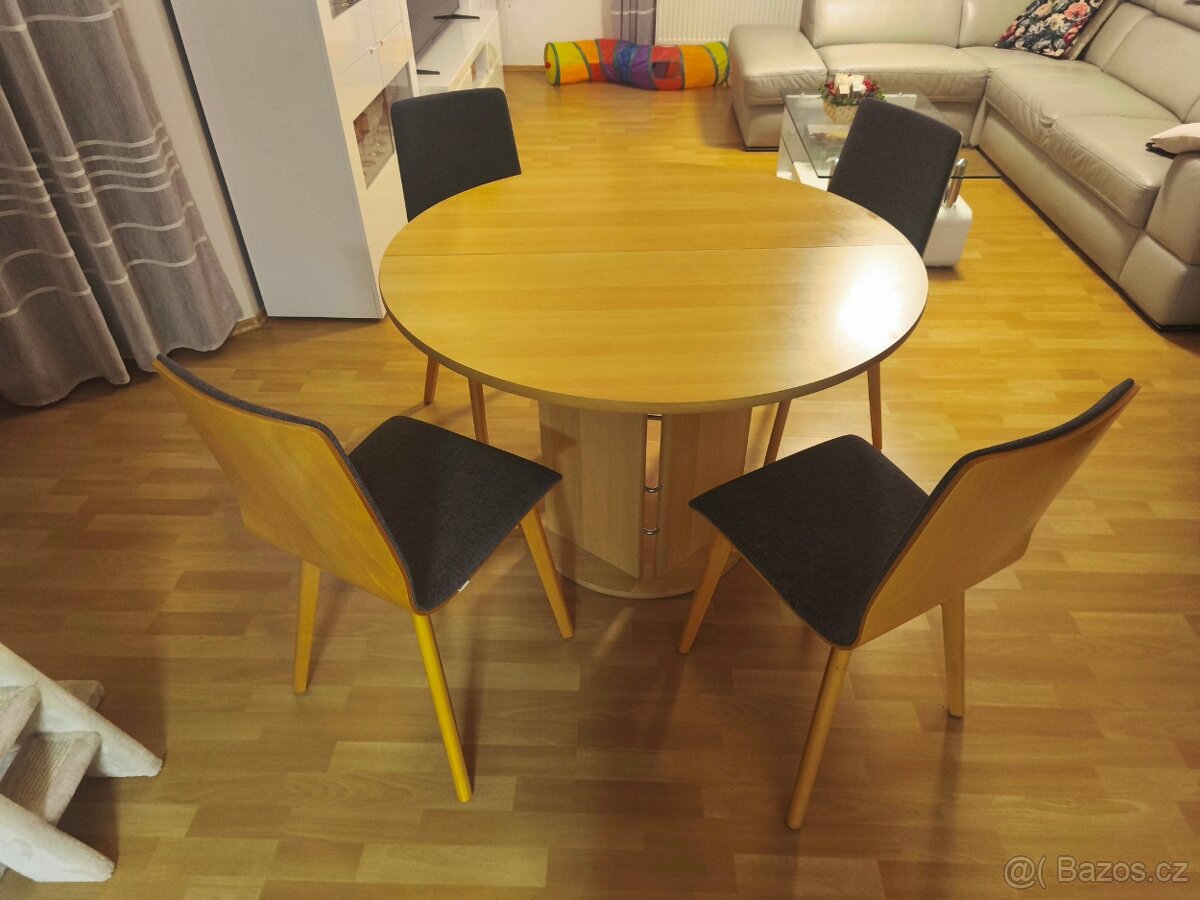 Prodám rozkládací kulatý kuchyňský stůl a 4 dřevěné židle. - 6