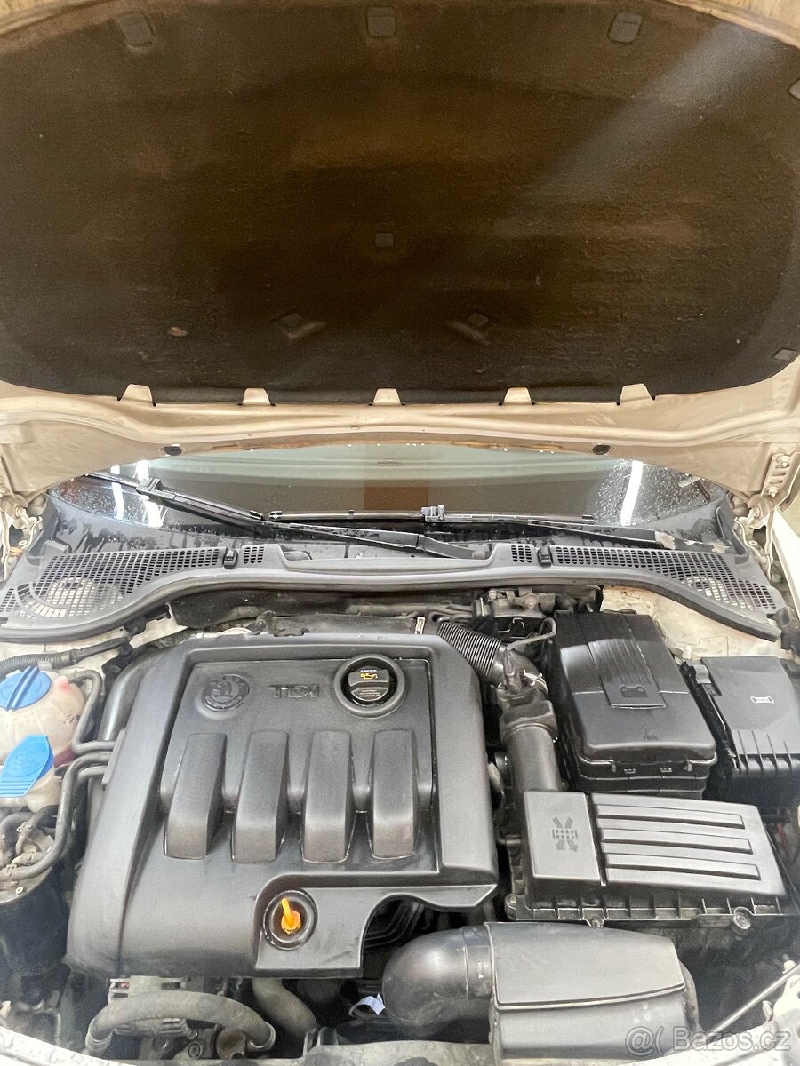 Škoda Octavia kombi 2 1,9 TDI 77kw - 6