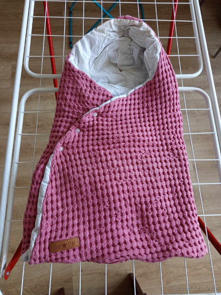 Taška,zavinovačky,spací pytle,povlečení,mantinel - 6