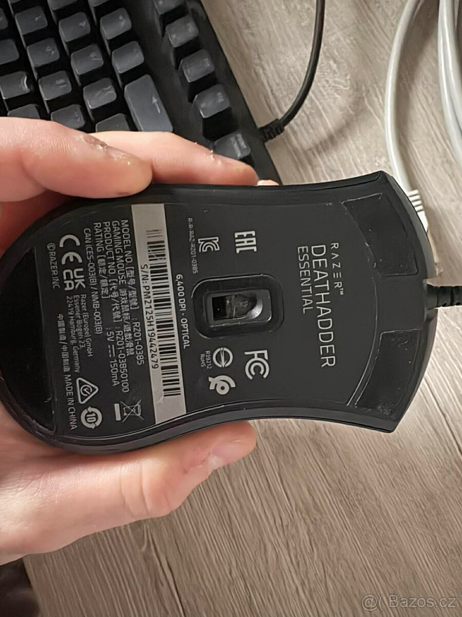 Herní počítač + příslušenství - 6