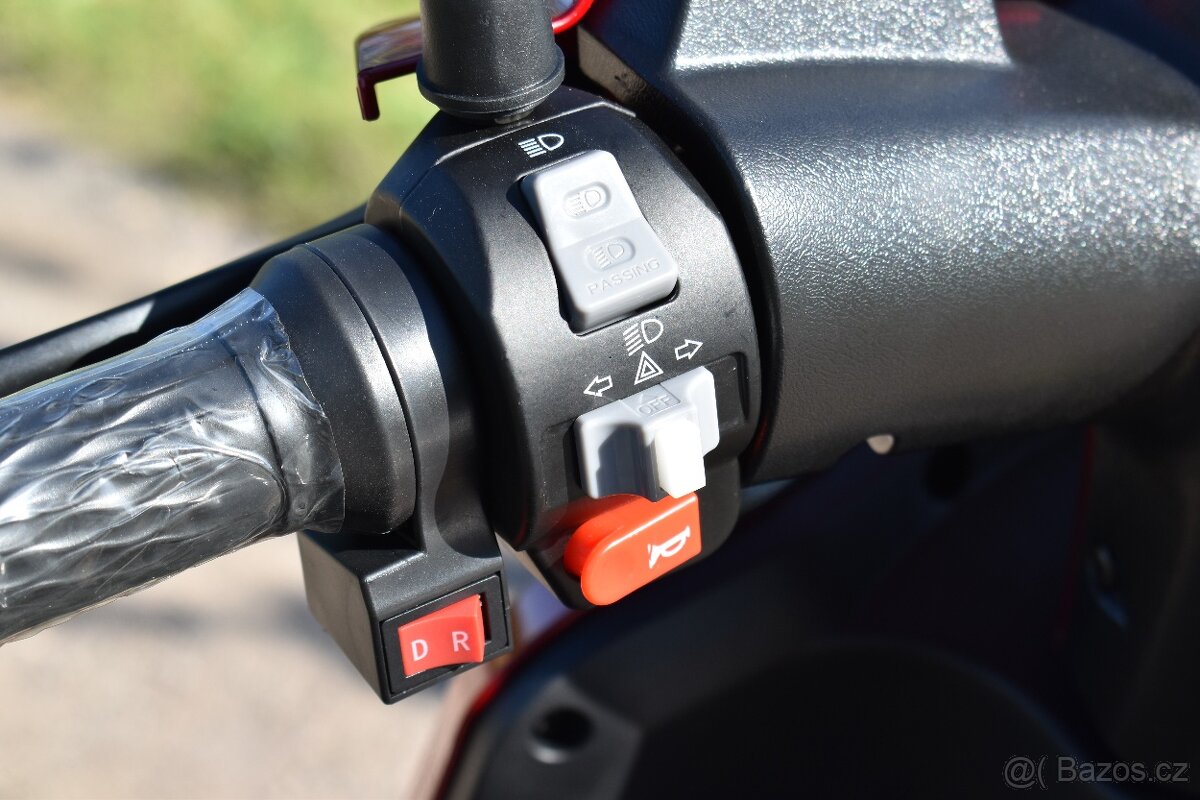 SELVO 41000 Pb -baterie gelová olověná - 6