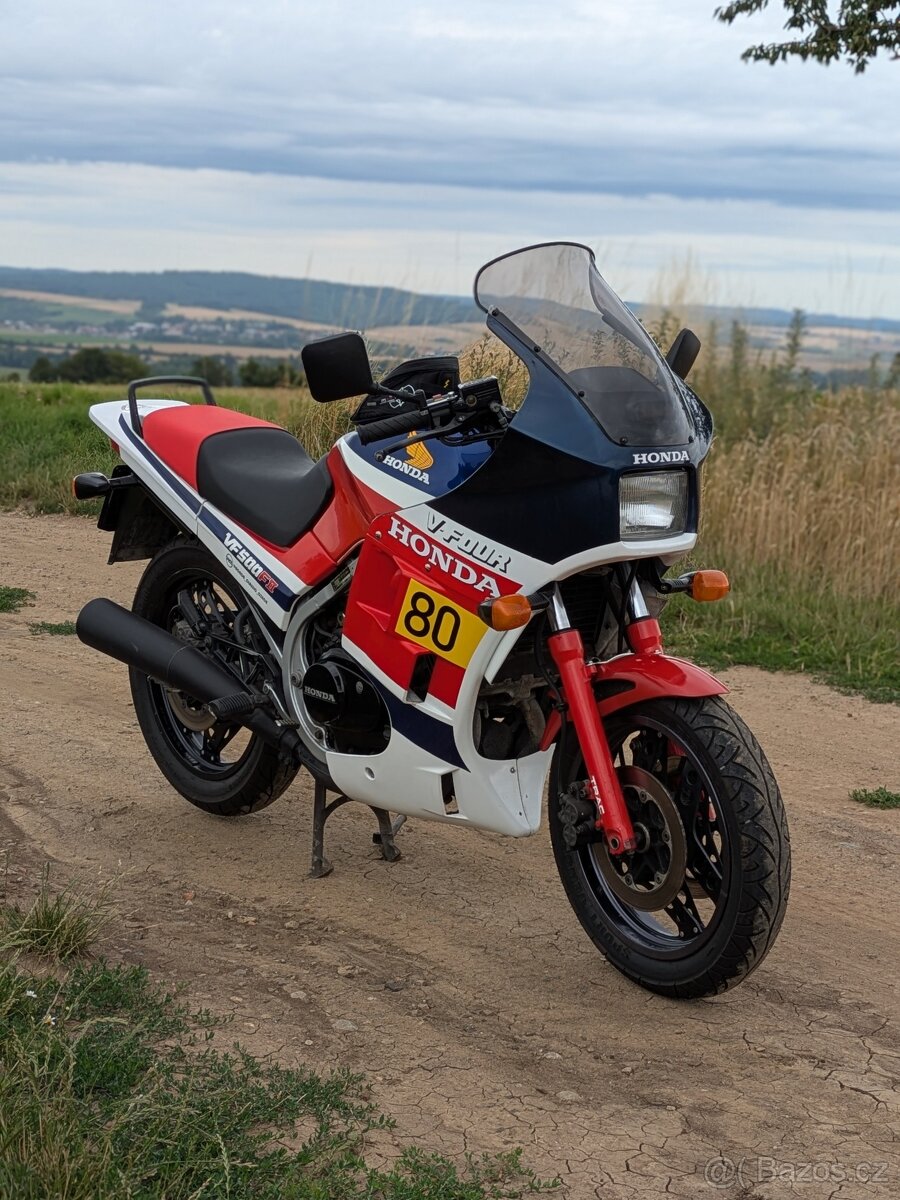 Honda VF VF500 F2 Interceptor 1983 - 6