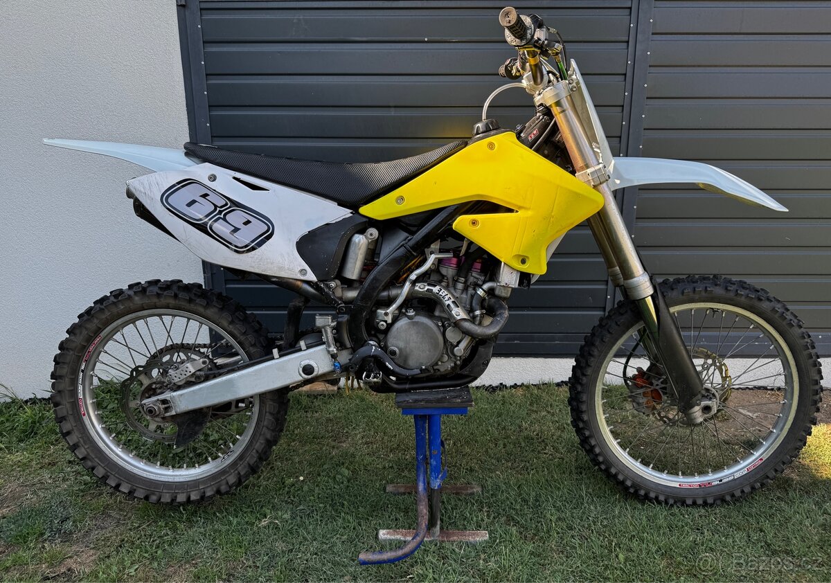 Suzuki RMZ 250 - 6