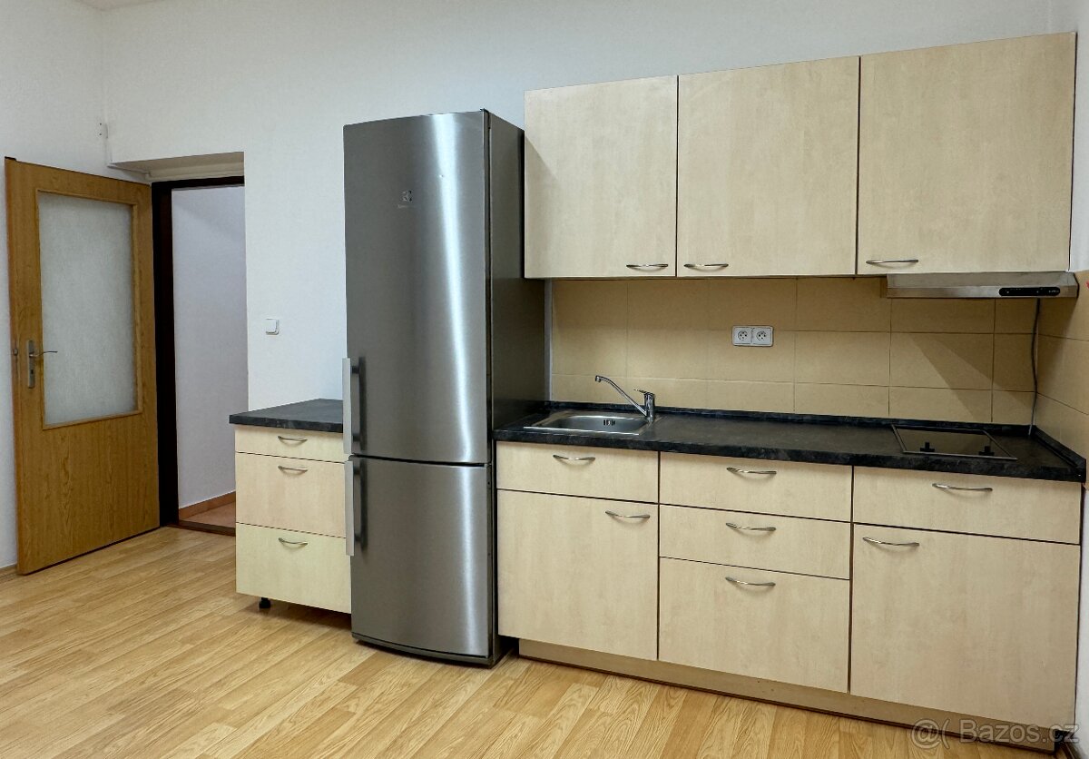 Pronájem bytu 1+kk, plocha 31,26 m2 - 6