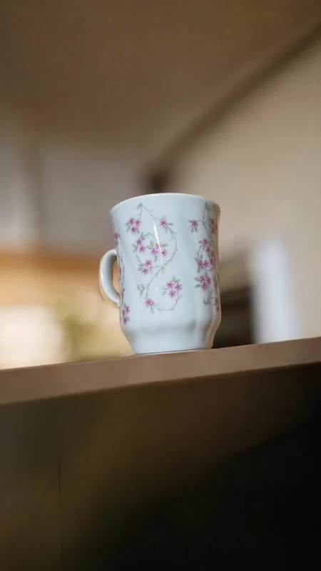 Sada sběratelských hrnečků, Royal Dux, čajový set - 6