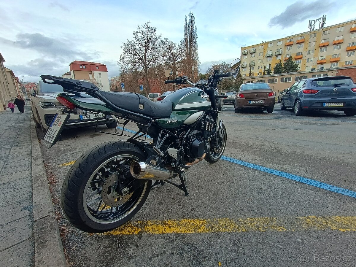 Kawasaki Z900RS - 6