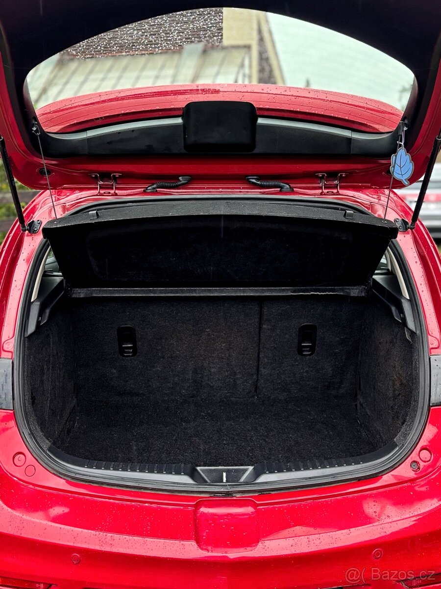 Mazda 3 1.6 MZR 77 kW, r. 2011 - 6