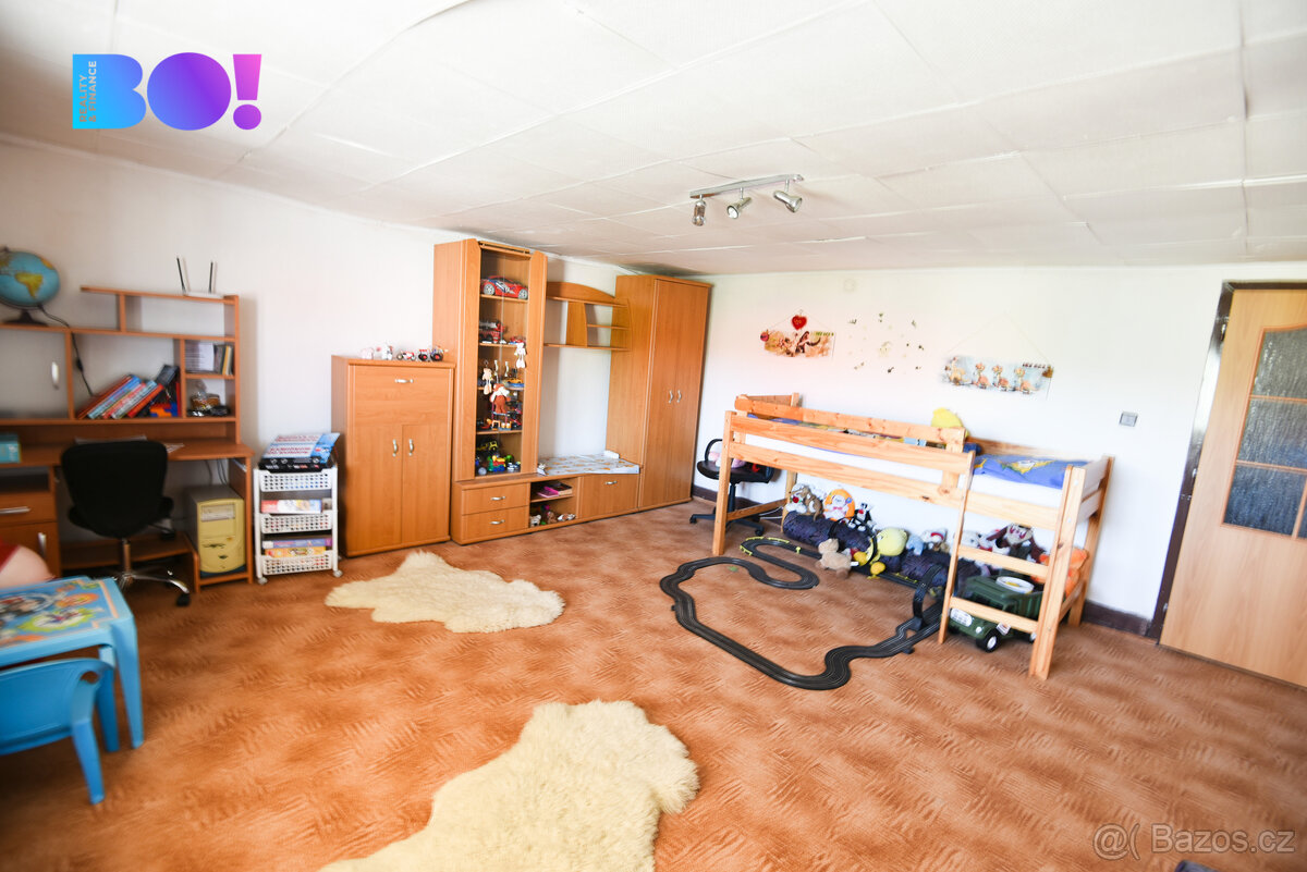 Prodej rodinného domu 4+1, 150 m², pozemek 10 m², Přemyslovi - 6