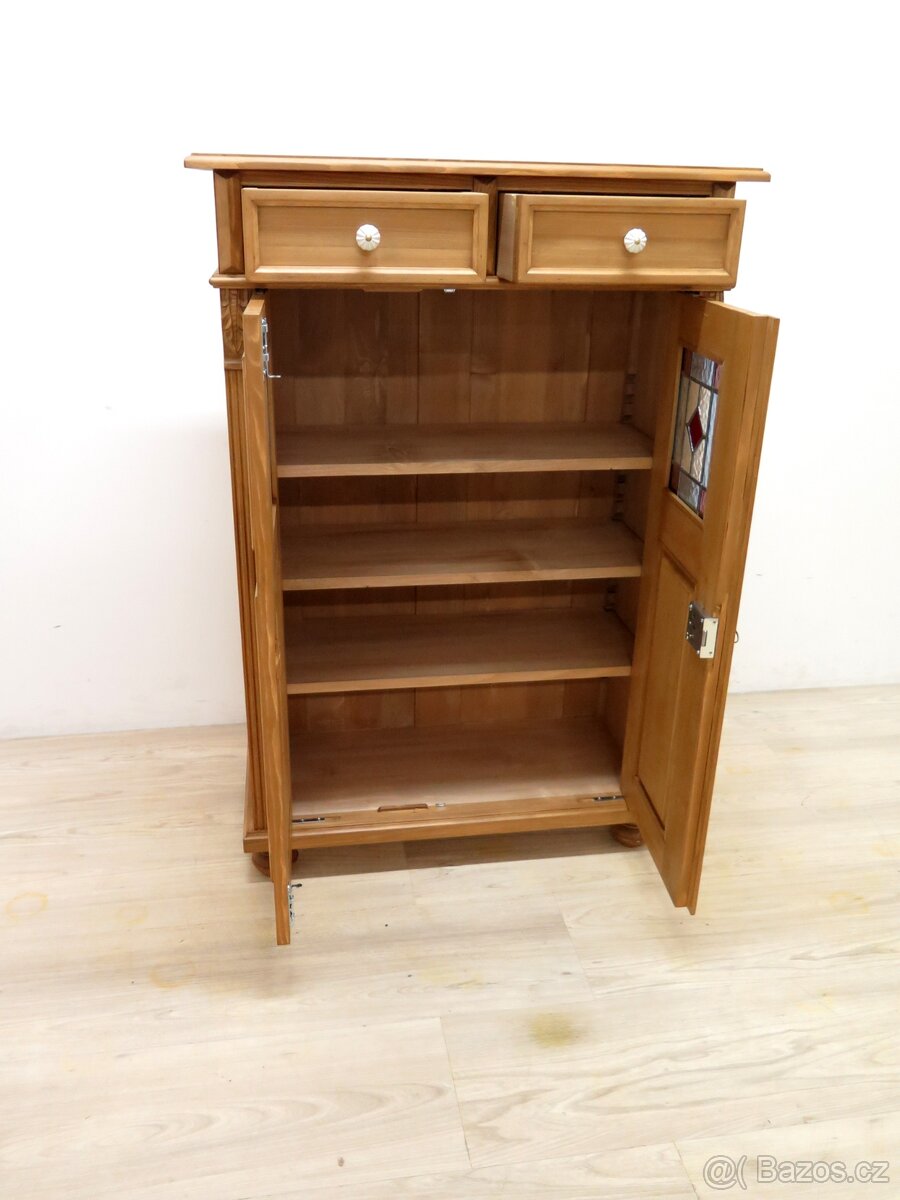 Vertiko s vitrážemi ze smrkového masivu - 6