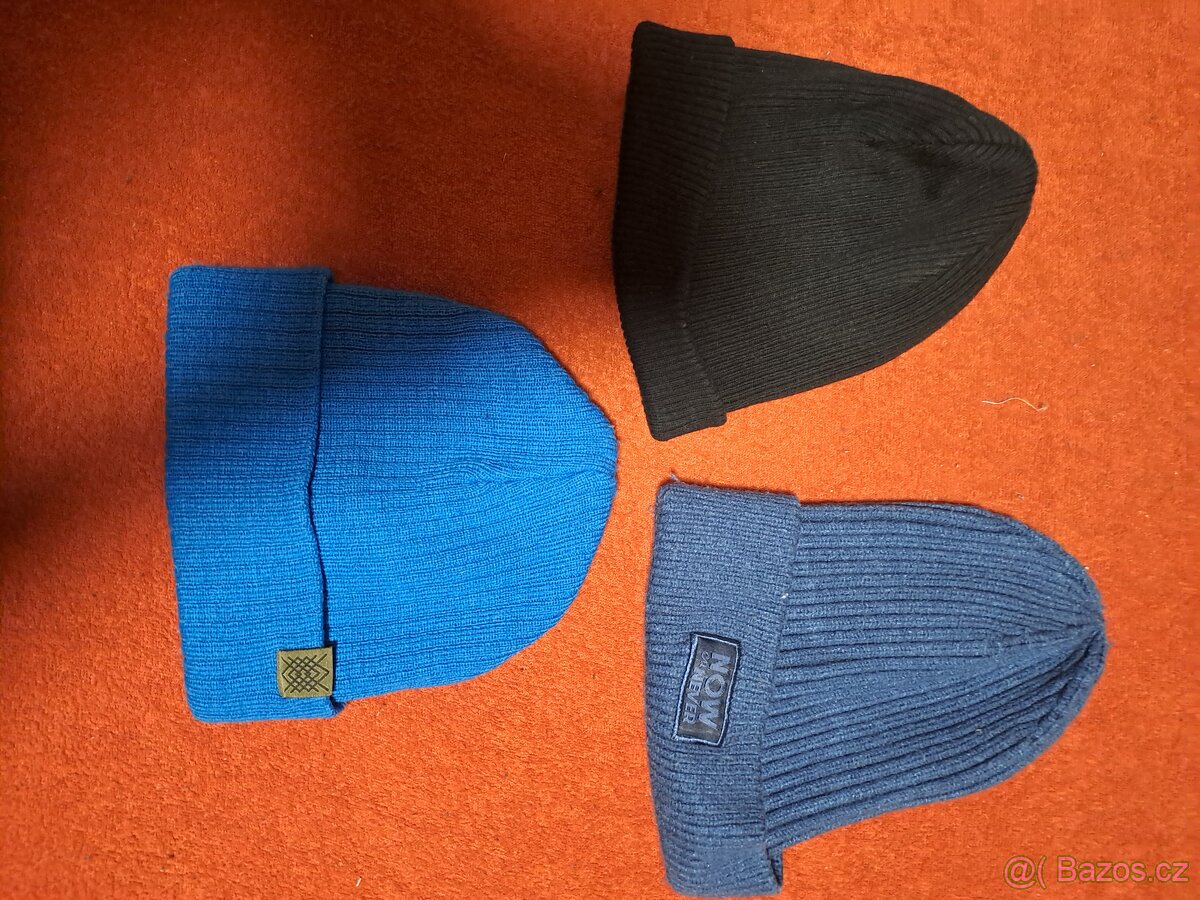 Chlapecké čepice, rukavice, punčocháče a bačkory. - 6