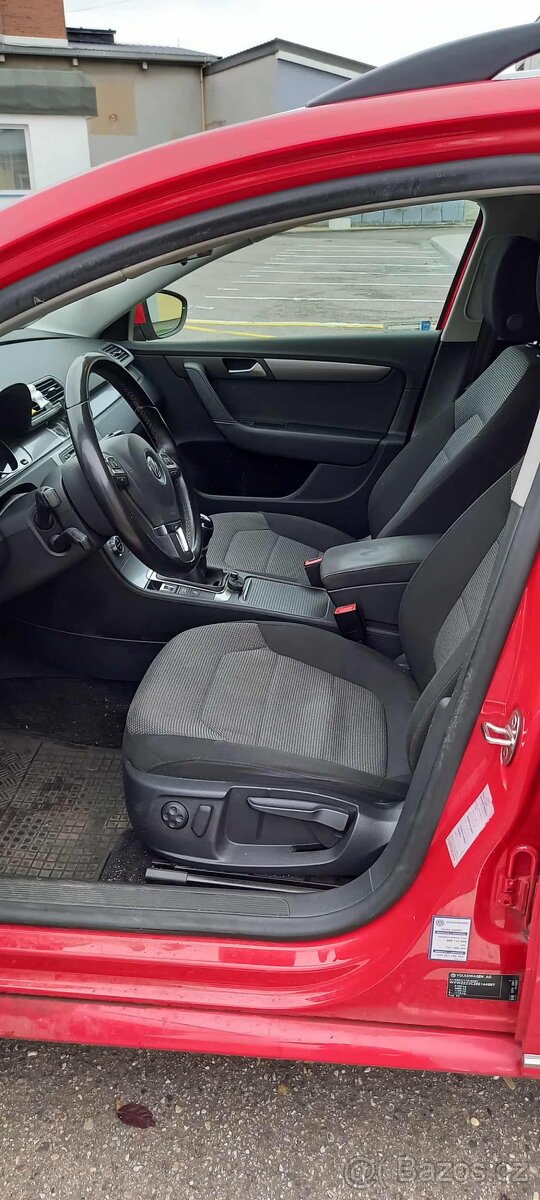 Volkswagen Passat B7 - 6