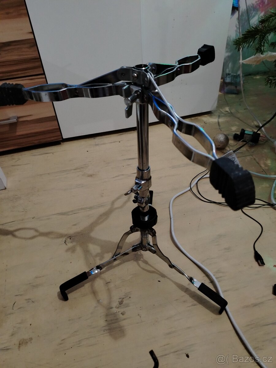 Stojany na bicí - 6