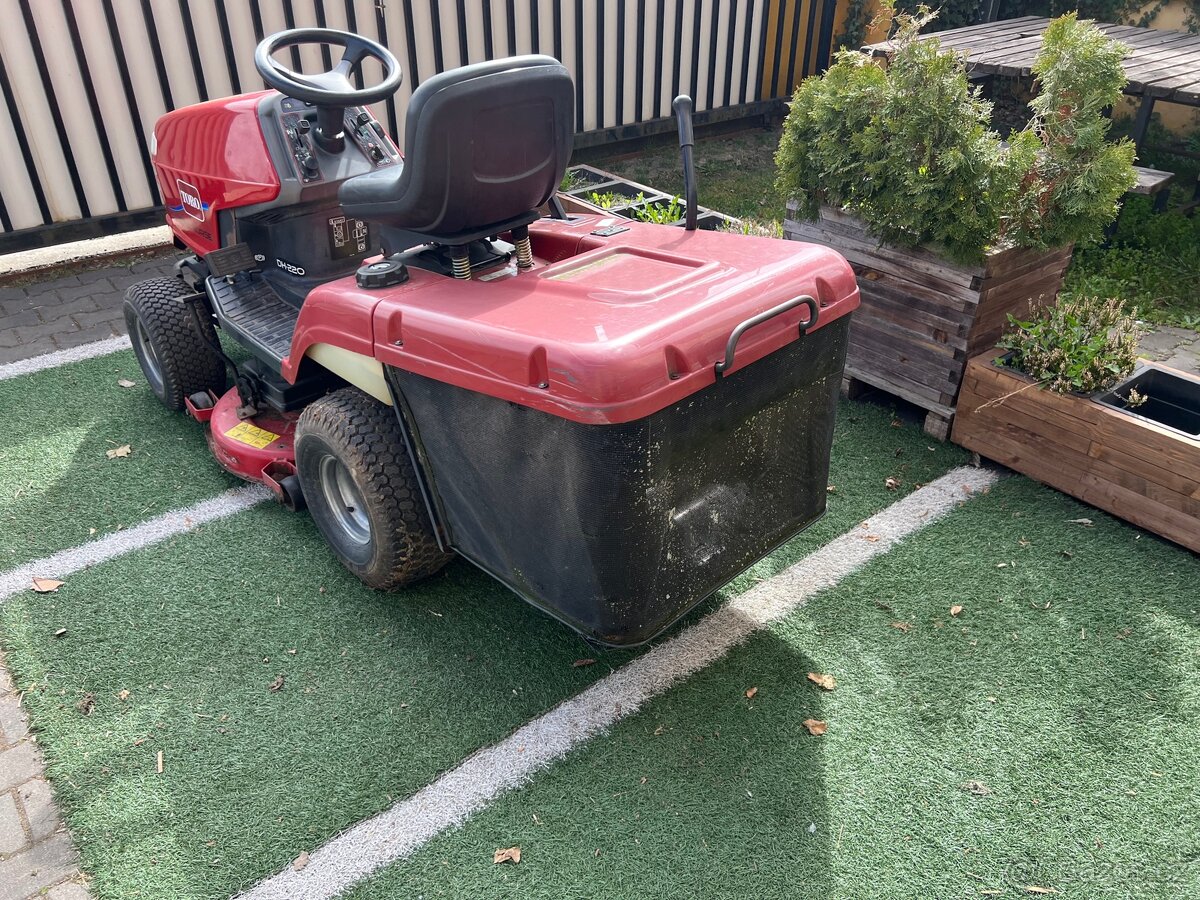 Traktor Toro Wheel Horse - 6