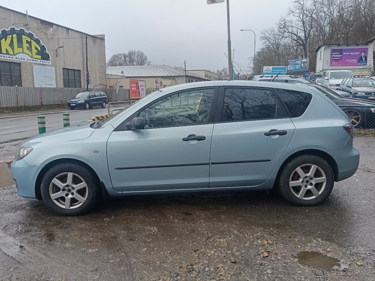 mazda 3 - 6