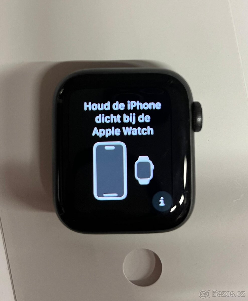 Apple Watch SE 40mm Black (A2351) - 6