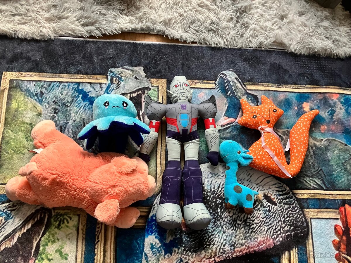 Plyšáci a polštářky - 6