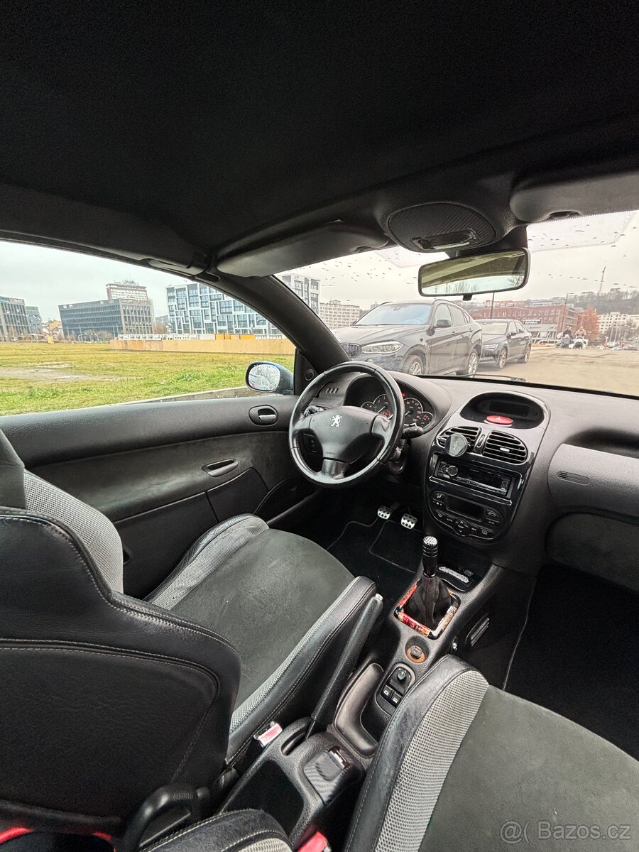 Peugeot 206cc 2.0 100kw kabriolet | 113 000km | RC - 6