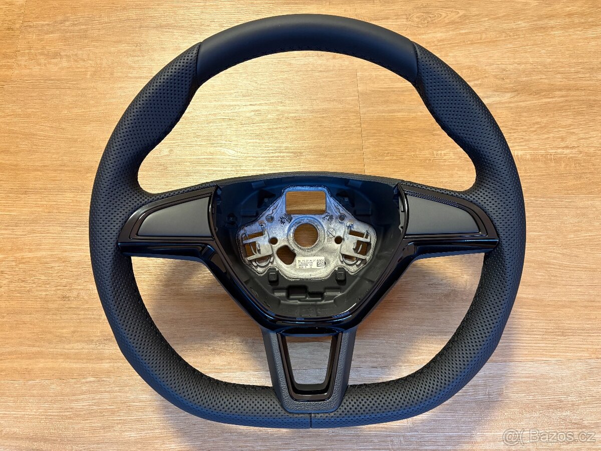 Volant Škoda - zkosený, perfo, tříramenný - ZÁNOVNÍ - 6